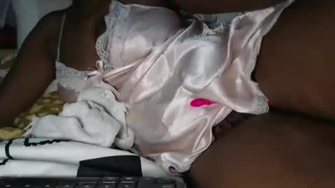 miss fancy louis online show from March 2, 7:15 am