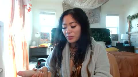 Snapshot of lovelyxmacii chatting on November 4, 3:55 pm lovelyxmacii online show from November 4, 3:55 pm