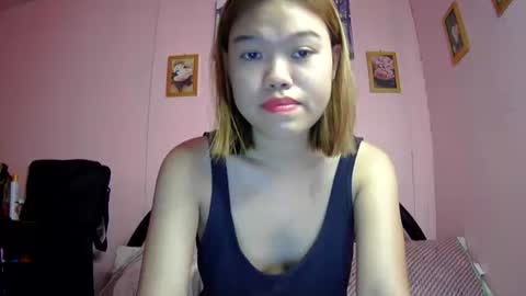 lovemae352295 online show from February 24, 2:51 am