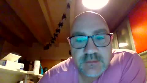 Snapshot of lover010983 chatting on March 1, 5:09 am lover010983 online show from March 1, 5:09 am