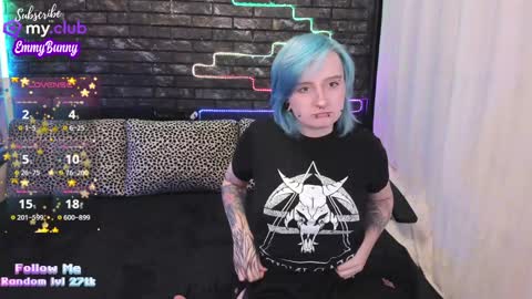 Snapshot of lover_emmy chatting on January 8, 6:09 pm Emmy online show from January 8, 6:09 pm