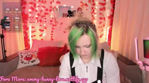 Snapshot of lover_emmy chatting on September 21, 6:20 pm Emmy online show from September 21, 6:20 pm