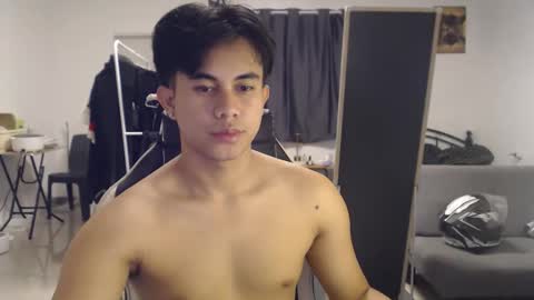 loverboyph04 online show from September 22, 6:15 am