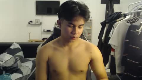 loverboyph04 online show from October 20, 4:46 am