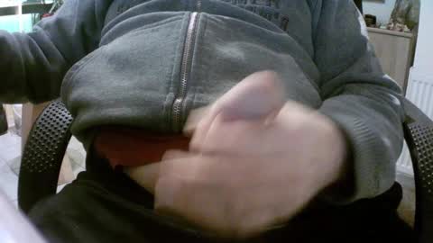 Snapshot of loverea chatting on January 20, 4:12 pm loverea online show from January 20, 4:12 pm