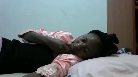 lovergal222 online show from January 17, 6:47 am