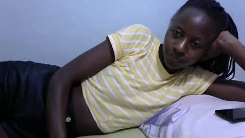 lovergal222 online show from February 15, 10:42 pm