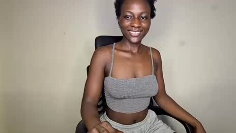 Snapshot of lovergirl2003 chatting on January 28, 11:50 pm Kate online show from January 28, 11:50 pm