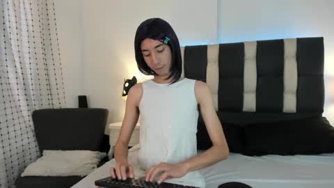 Snapshot of loverisu chatting on November 5, 7:36 pm loverisu online show from November 5, 7:36 pm