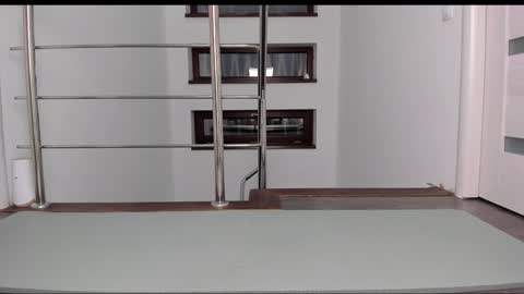 Snapshot of loverosella chatting on October 30, 3:19 am loverossela online show from October 30, 3:19 am