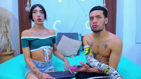 Snapshot of loversinfire chatting on July 8, 1:32 am sofia and bryan online show from July 8, 1:32 am
