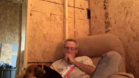 just here to have fun and cum online show from November 7, 9:59 pm