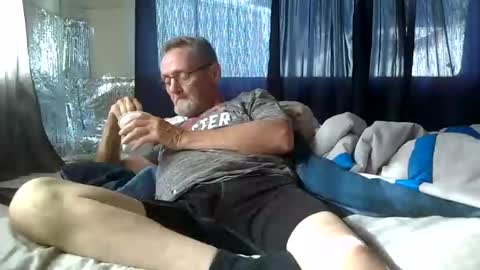 Snapshot of lovesex6565 chatting on May 24, 1:05 pm just here to have fun and cum online show from May 24, 1:05 pm
