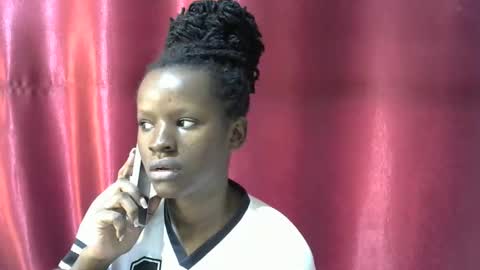 Snapshot of loveslut_ chatting on October 29, 7:21 am loveslut_ online show from October 29, 7:21 am