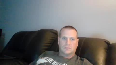 lovetocum37 online show from December 4, 3:15 am