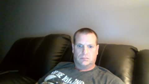 lovetocum37 online show from December 12, 4:15 am