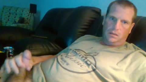 lovetocum37 online show from August 10, 12:47 am