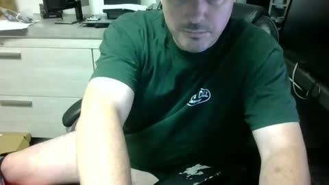 Snapshot of lovetofps chatting on December 19, 10:02 am Love2Game online show from December 19, 10:02 am