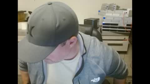 Snapshot of lovetofps chatting on April 25, 7:33 pm Love2Game online show from April 25, 7:33 pm