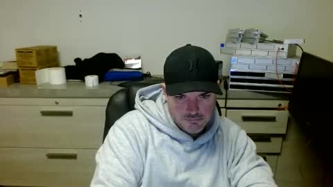 Snapshot of lovetofps chatting on May 23, 7:40 pm Love2Game online show from May 23, 7:40 pm