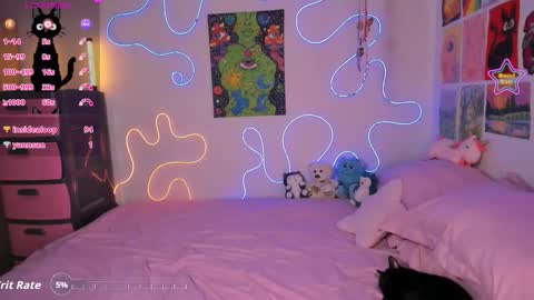 Danna online show from March 10, 3:28 pm