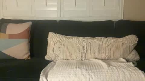 loveyourfate online show from November 16, 7:58 am