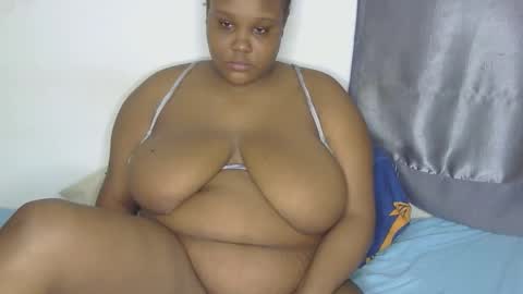 loveytiana online show from April 29, 4:11 pm