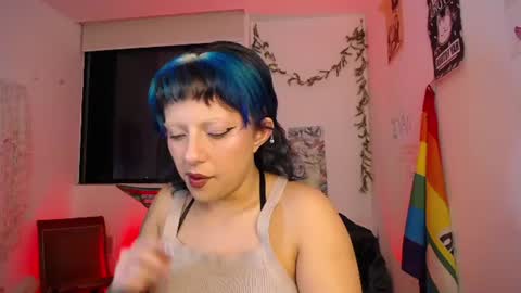 Snapshot of loving_alma chatting on July 27, 6:31 am loving_alma online show from July 27, 6:31 am