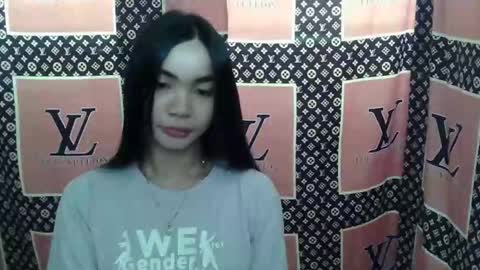 loving_rhean online show from December 4, 2:10 am