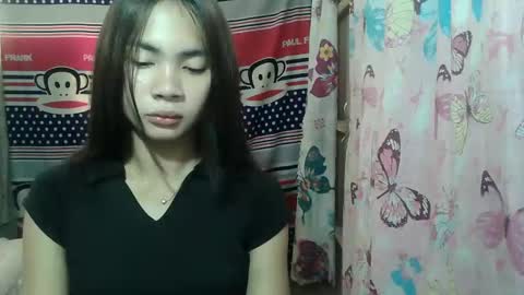 Snapshot of loving_rhean chatting on May 27, 2:41 am loving_rhean online show from May 27, 2:41 am