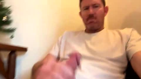 Snapshot of lovinreach chatting on December 19, 4:47 pm lovinreach online show from December 19, 4:47 pm