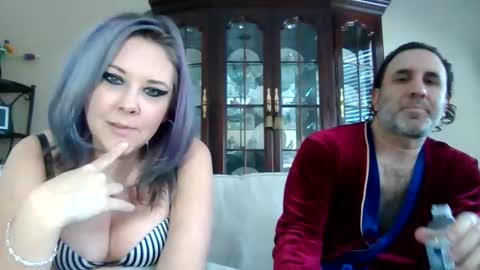 Snapshot of lovleybutwild chatting on January 14, 6:24 pm lovleybutwild online show from January 14, 6:24 pm