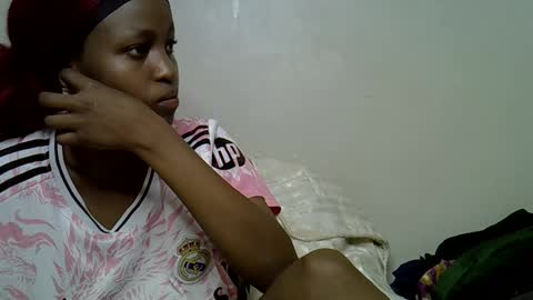 Snapshot of lovly_lastborn1 chatting on May 18, 4:51 am lovly_lastborn1 online show from May 18, 4:51 am