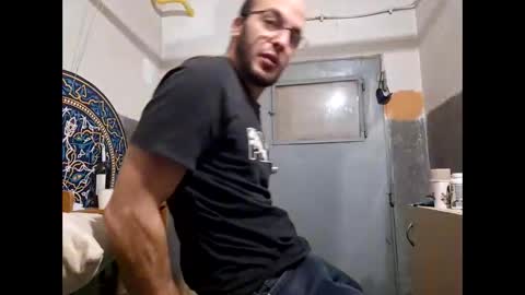 Snapshot of lshot_d chatting on November 30, 10:14 pm Lshot D online show from November 30, 10:14 pm