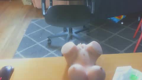 ltshvsmfn08 online show from December 20, 6:37 pm