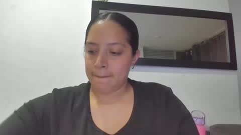 Lucy online show from May 4, 4:41 am