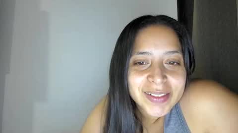 Snapshot of lu_sugar chatting on May 13, 3:15 am Lucy online show from May 13, 3:15 am