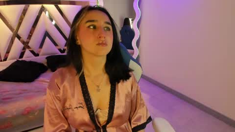 Snapshot of lua_bloom_ chatting on June 3, 4:26 am LUA online show from June 3, 4:26 am