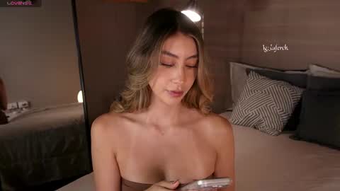 Snapshot of lua_ferch_ chatting on June 9, 1:12 pm ---Goys incredible photographs online show from June 9, 1:12 pm