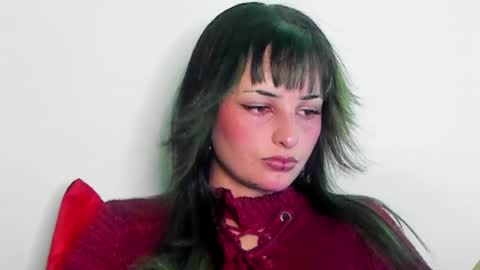 Jenn online show from May 11, 12:38 am