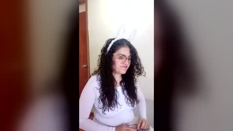Snapshot of luana363 chatting on June 18, 8:13 pm luana363 online show from June 18, 8:13 pm