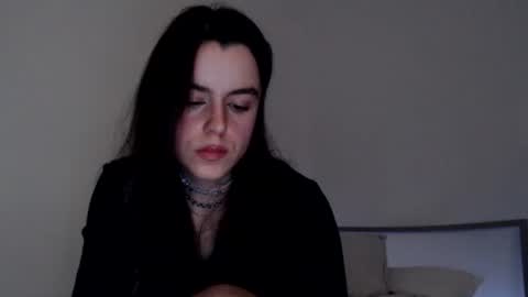 Snapshot of luana789 chatting on March 10, 10:45 pm luana online show from March 10, 10:45 pm
