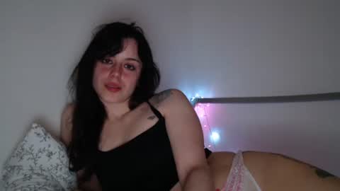 Snapshot of luana789 chatting on September 17, 9:38 pm luana online show from September 17, 9:38 pm