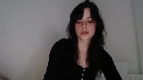 Snapshot of luana789 chatting on October 2, 9:55 pm luana online show from October 2, 9:55 pm
