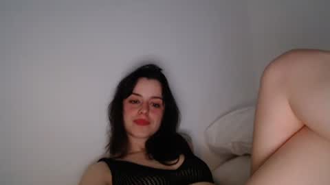 Snapshot of luana789 chatting on October 8, 9:45 pm luana online show from October 8, 9:45 pm