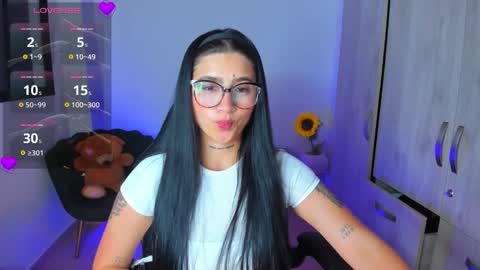 Snapshot of luanabonasx chatting on March 25, 12:00 pm Luana online show from March 25, 12:00 pm