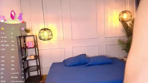 lUAN online show from February 10, 11:36 am