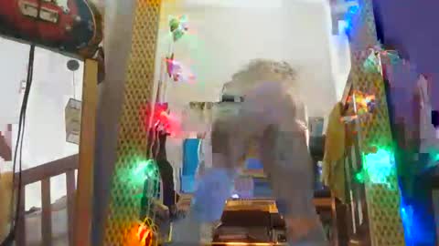 luanna837 online show from November 23, 1:44 pm