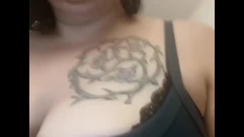 Snapshot of luca_brasi420 chatting on October 14, 1:17 am luca_brasi420 online show from October 14, 1:17 am