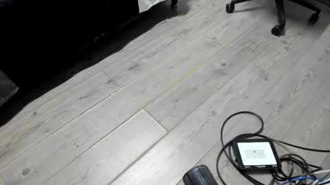 luca_morettii online show from December 19, 12:12 pm